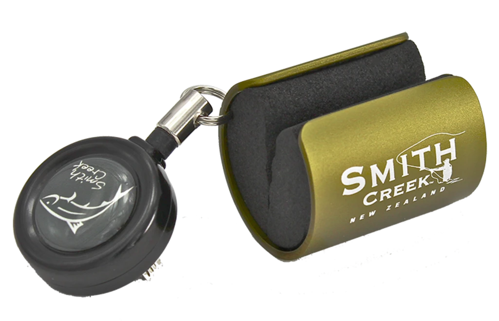Smith Creek Rod Clip™ Green With Zinger 1 Smith Creek Rod Clip™ Green With Zinger